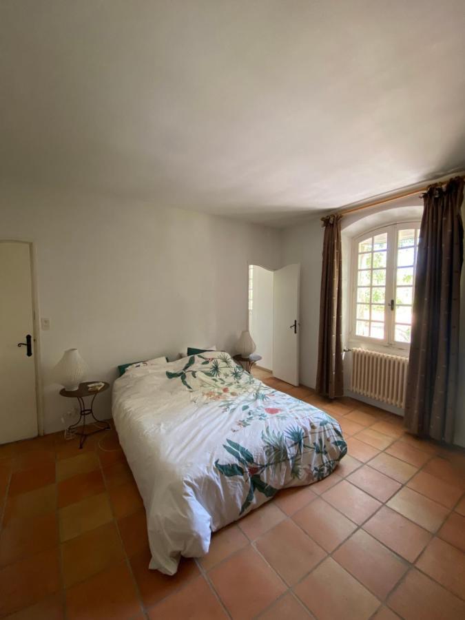 Villa Provencale Familiale Avec Piscine 그리모 외부 사진